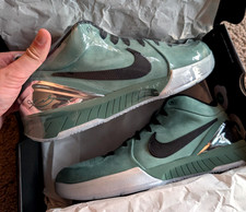 NIKE KOBE IV Protro bambina