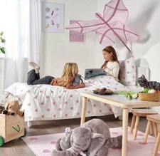 Letto a baldacchino IKEA