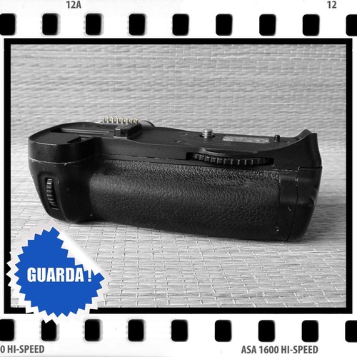 Nikon d10 battery grip - -,