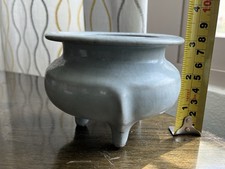 Una vecchia stufa longquan - una,