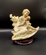 Giuseppe Armani Statuina