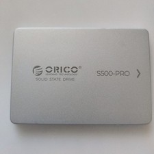 ORICO SSD SATA 2TB, 550 MB/s, 3D NAND SATA III con Guscio in Alluminio, PS4