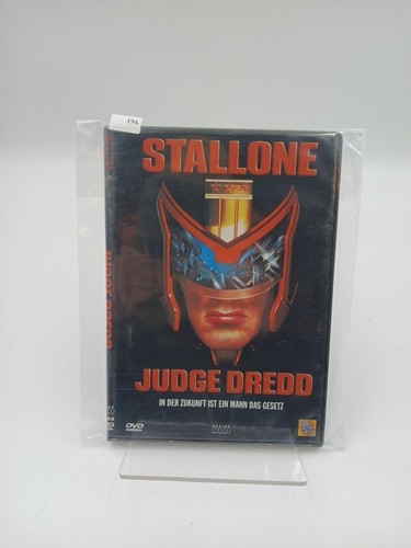 Judge dredd sylvester stallone - dredd,