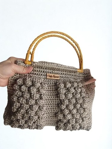 Borsa mano all uncinetto - a, con
