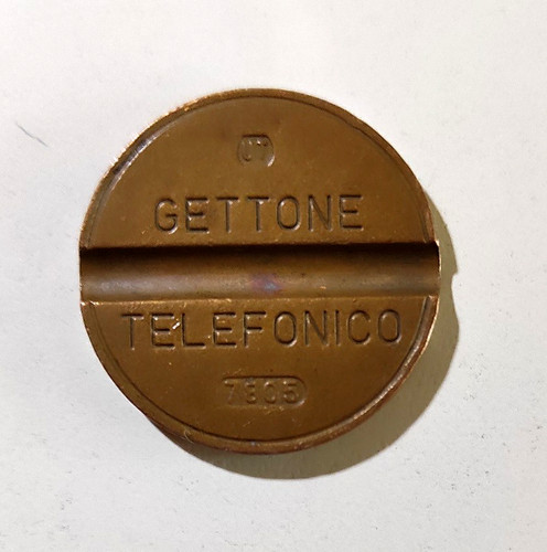Gettone telefonico 7805 - ut,