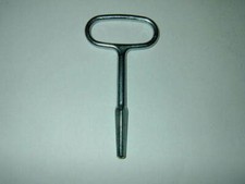 Chiave cofano *NUOVA* Unimog