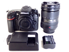 Corpo fotocamera reflex digitale Nikon D7100 24,1 megapixel + obiettivo AF-S Nikkor 18-200 mm set Giappone