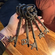Large Ornate Skeleton Keys On