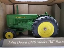 Trattore JOHN DEERE Model AR 1949 - Modellino vintage scala 1:16, made in USA 1993