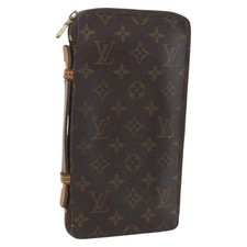 LOUIS VUITTON Monogram
