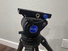 Benro BV10H Tripod System With