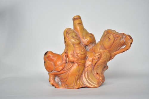 Antica scultura statuina