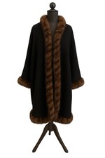 Mantella LoroPiana Con