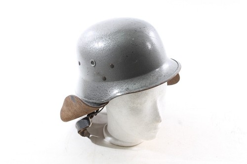 Vecchio casco pompieri - x,