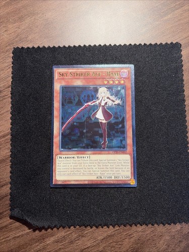 Sky striker ace raye - striker,