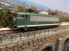 Locomotive modèle BB 8595