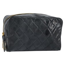 CHANEL Matelasse Vanity