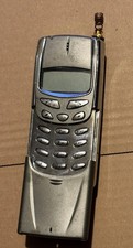 Retro Ericsson T10s (2000) con