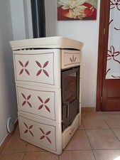 Stufa a legna Nordica Nicoletta  in ghisa e maiolica