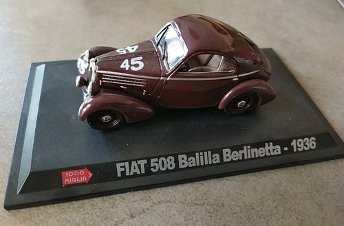 Die cast modellino auto - 1/43,