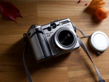 Fotocamera compatta Canon