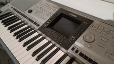 tastiera musicale yamaha PSR