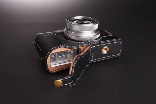 Custodia mezza fotocamera - , vera