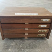 Mobiletto odontoiatrico in