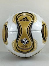Pallone ufficiale Teamgeist