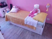 Letto Ikea con due cassettoni e secondo letto estraibile