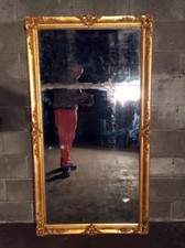 Antica ed Elegante Specchiera