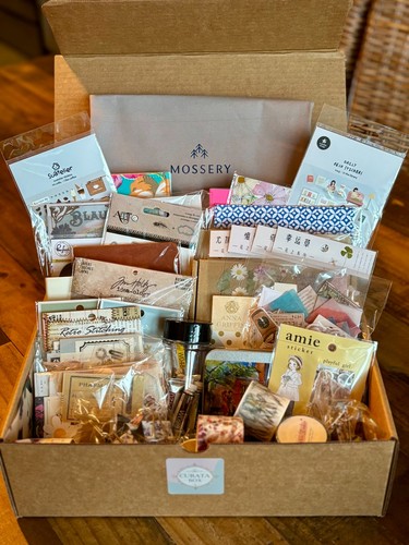 Junk journal mystery - box,
