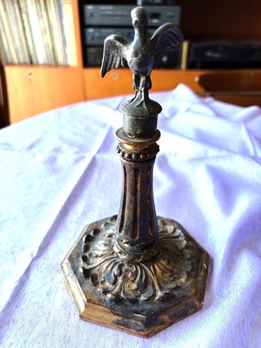 Colonna con aquila ottone - colonna, aquila,