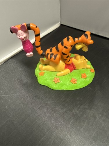 Disney winnie the pooh - winnie, tigro