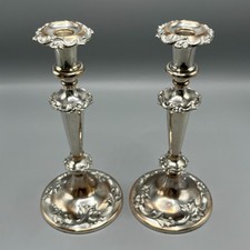 Coppia di antichi candelabri