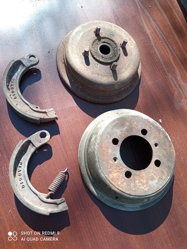 Vespa faro basso - basso, tamburo