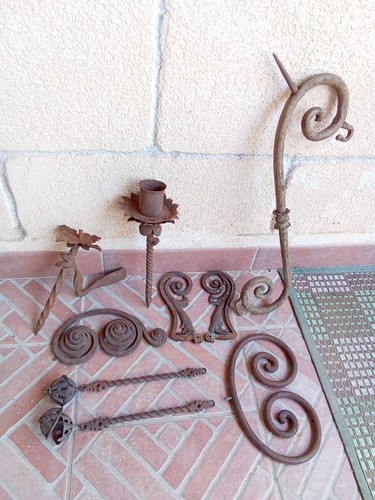 Lotto nove manufatti - nove,