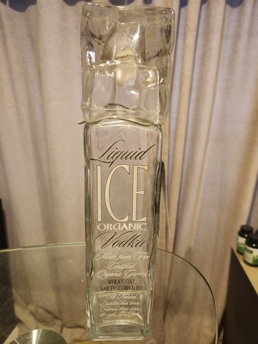 Rara bottiglia vodka - bottiglia,