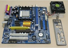 ASROCK KBUPGRADE-VM800 SCHEDA MADRE, + CPU AMD SEMPRON 2600+, + RAM DDR400 256MB
