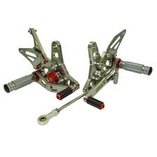 Grigio pedane arretrate