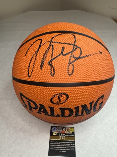 Basketball firmato michael - basketball,