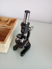 Microscopio per studenti  ottica  VINTAGE, in scatola di legno buone condizioni