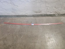 Modanatura superiore nera