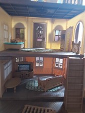 sylvanian families casa grande + accessori+2 conigletti