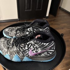 Scarpe da basket Nike Kyrie 4
