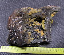 Minerali  BARITE su SIDERITE