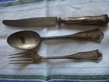 Servizio 3 posate colazione punzone argento 800 peso 164 gr. circa anni '50