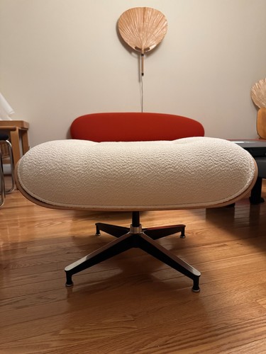 Herman miller eames - (new),