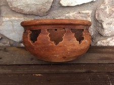 8 Applique in terracotta