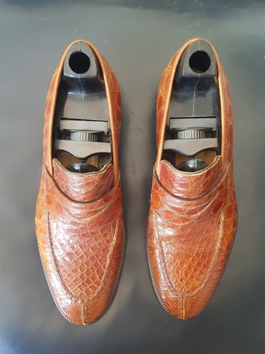 Scarpe misura roberto - su,